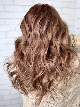 セミロング 穐田 司樹のヘアスタイル
