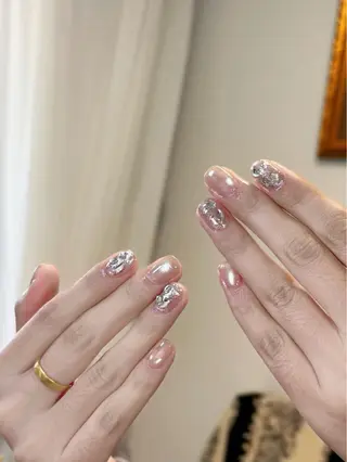 ネイル RUBYネイルサロン 9Caratsのネイルデザイン