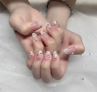 ネイル KARI ネイルサロンのネイルデザイン