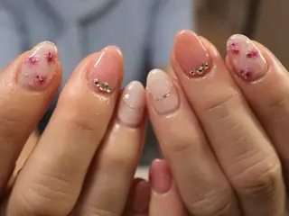ネイル 青木 綾子のネイルデザイン
