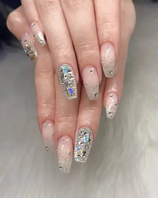 ネイル 心斎橋Mione nail salonのネイルデザイン