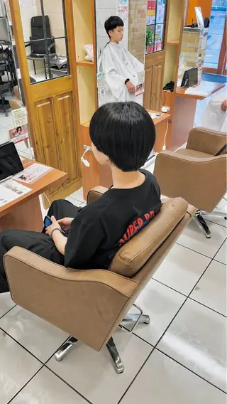 ショート メンズカットモデル 募集中🫧吉田陽菜のヘアスタイル