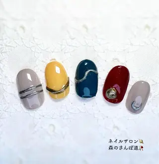 ネイル ショートネイル 森のさんぽ道のネイルデザイン