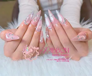 ネイル Luna ri..のネイルデザイン