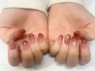 ネイル 吉川明花 【パラジェル認定店】のネイルデザイン