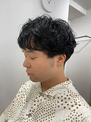 ショート カラー パーマ ヘアアレンジ メンズ くびれレイヤー/艶 カラー　MADOKAのヘアスタイル