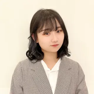 ミディアム カラー 🩵ブリーチカラー MIORI🩵のヘアスタイル