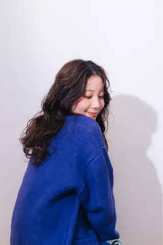 ロング カラー ユウ 二子玉川駅 半個室サロンのヘアスタイル