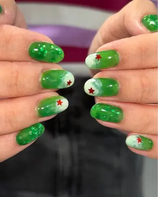 ネイル 🪐富島彩夏 /海外nail🪐のネイルデザイン