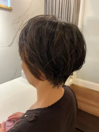 ショート 村中 逸紀のヘアスタイル