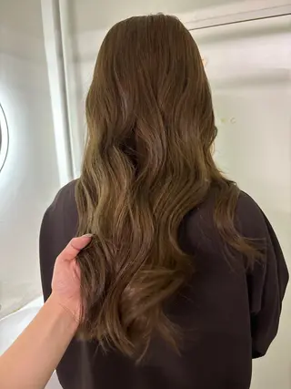 セミロング カラー ヘアアレンジ 💟Opus // Mizuki🐕のヘアスタイル