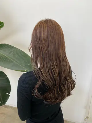 ロング カラー 大久保 梨音のヘアスタイル