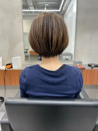 ショート カラー 華 /ショート/ボブのヘアスタイル