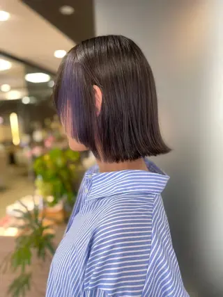 ミディアム カラー ハイトーン/レイヤー 似合わせ・ユキノのヘアスタイル
