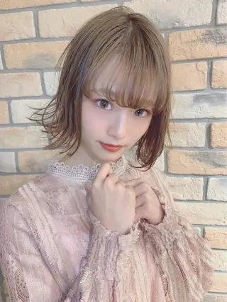 セミロング カラー パーマ ヘアアレンジ 【公式】amble luxe池袋東口🩷のヘアスタイル