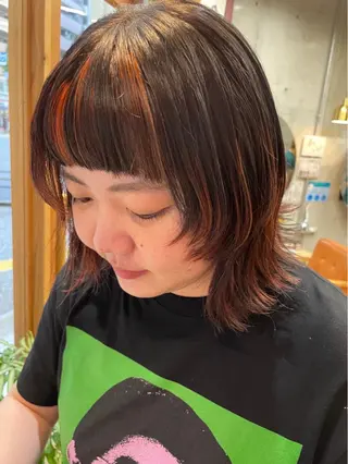 ミディアム カラー 東 史夏のヘアスタイル