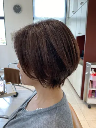 ショート カラー 赤間 飛鳥のヘアスタイル