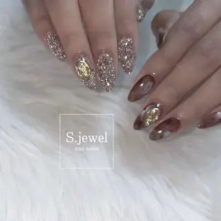 ネイル S. JEWELのネイルデザイン