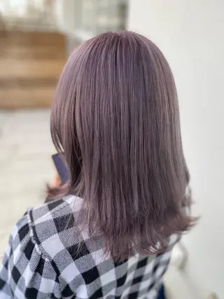 ミディアム カラー 透明感カラー栄 みゆのヘアスタイル