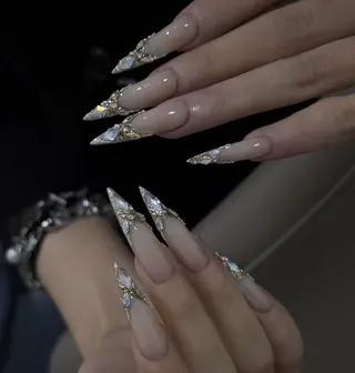 ネイル Miya🎀 nailのネイルデザイン