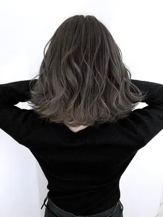 ミディアム カラー エクステ(レミー毛) NINEのヘアスタイル