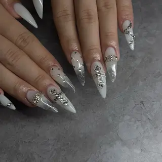 ネイル IROHA NAIL なほのネイルデザイン
