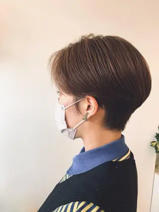 ショート milis 知崎春奈のヘアスタイル