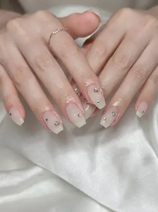 ネイル L'oeillet HIBIKIのネイルデザイン