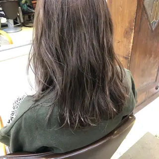 セミロング カラー Moca 〰️のヘアスタイル