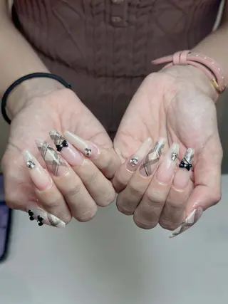 ネイル Julli NailStudioのネイルデザイン