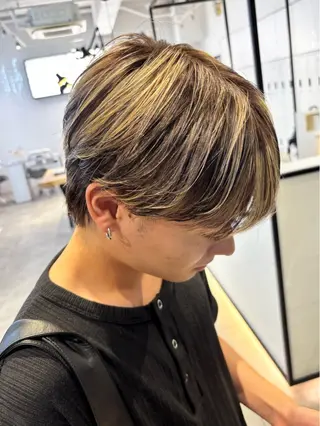 カラー センターパート/カラ ーメッシュ📍ユリのヘアスタイル