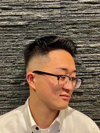 メンズ ヒロ銀座川崎 志田健介のヘアスタイル