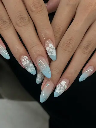 ネイル schon 🎀saraのネイルデザイン