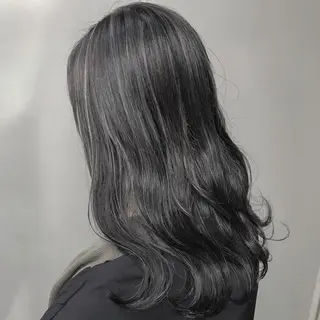 セミロング カラー 【透明感、艶髪】西村 有司のヘアスタイル