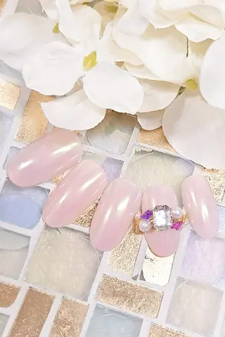 ネイル 手描きアート&推し活 🌟Wisteriaのネイルデザイン