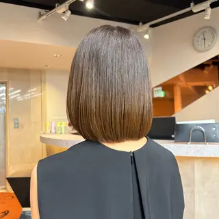 ミディアム み ゆのヘアスタイル