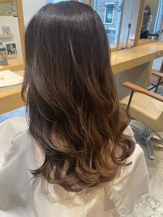 ロング パーマ コテ巻き風パーマ カンノケンタのヘアスタイル