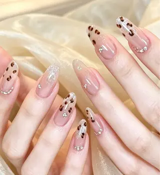 ネイル Nana🎀 研修ネイルのネイルデザイン