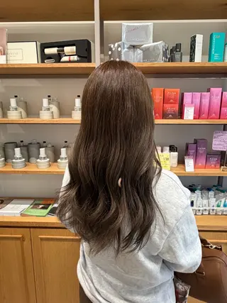 カラー 小林 千咲都のヘアスタイル