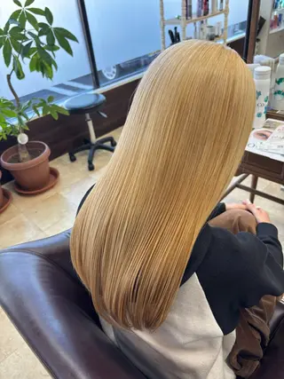 ロング 小島華未/ ヘアカラー/髪質改善のヘアスタイル