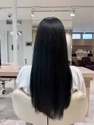 ロング 坂上 桜香のヘアスタイル