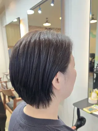 ショート カラー 野村 果音(カノン)のヘアスタイル