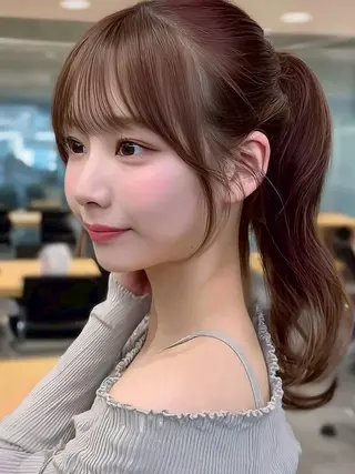 セミロング 越川 友美子のヘアスタイル