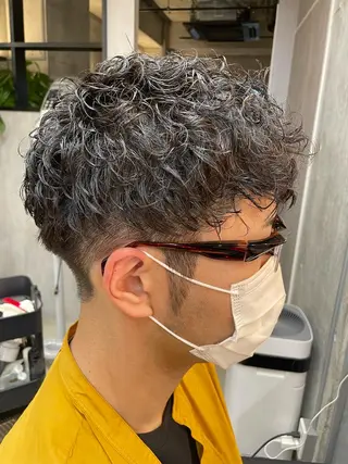 ミディアム パーマ メンズ メンズ縮毛矯正 細谷碧海のヘアスタイル