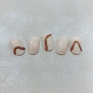 ネイル emiu petiteのネイルデザイン