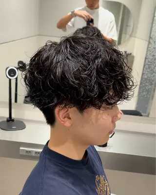 パーマ メンズ 大人のメンズパーマ/ 丁寧なカウンセリングのヘアスタイル