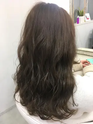 ロング カラー 髪質改善 中川 翔のヘアスタイル