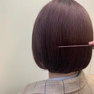 ショート カラー ヘアアレンジ サナ🌱 切りっぱなしボブのヘアスタイル