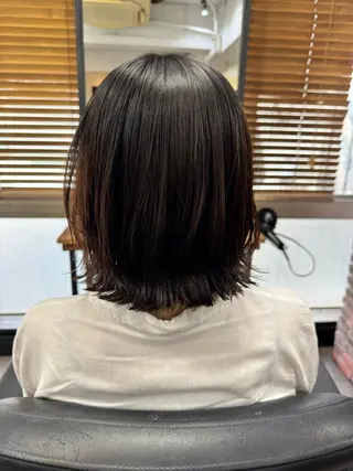 ミディアム 艶カラー🎀 YUUKAのヘアスタイル