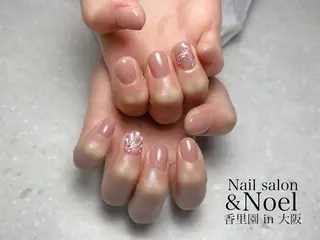 ネイル もも 🍑のネイルデザイン